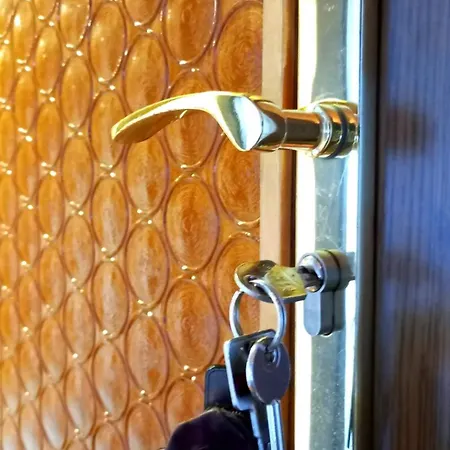 Anna Vendeghaz Апартаменты *