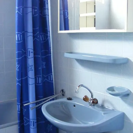 Anna Vendeghaz Хевиз